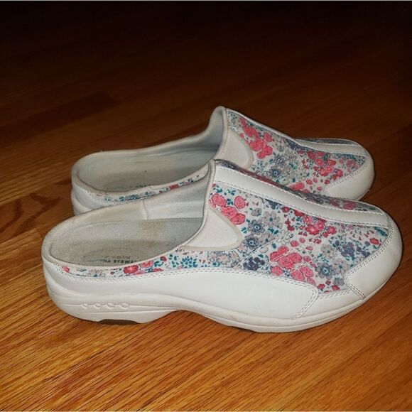 Easy Spirit Traveltime Martha Stewart mules - Picture 1 of 6